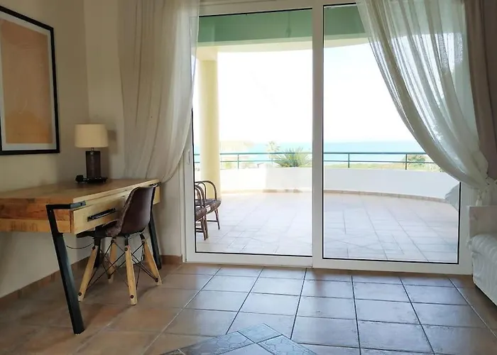 Villa In Skafidia Overlooking The Ionian Sea