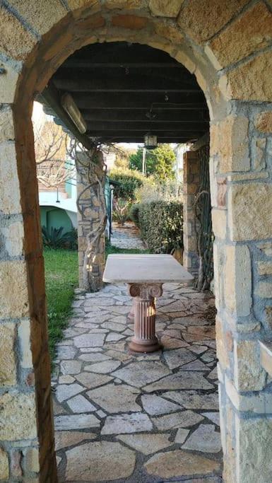 Villa In Overlooking The Ionian Sea Skafidia