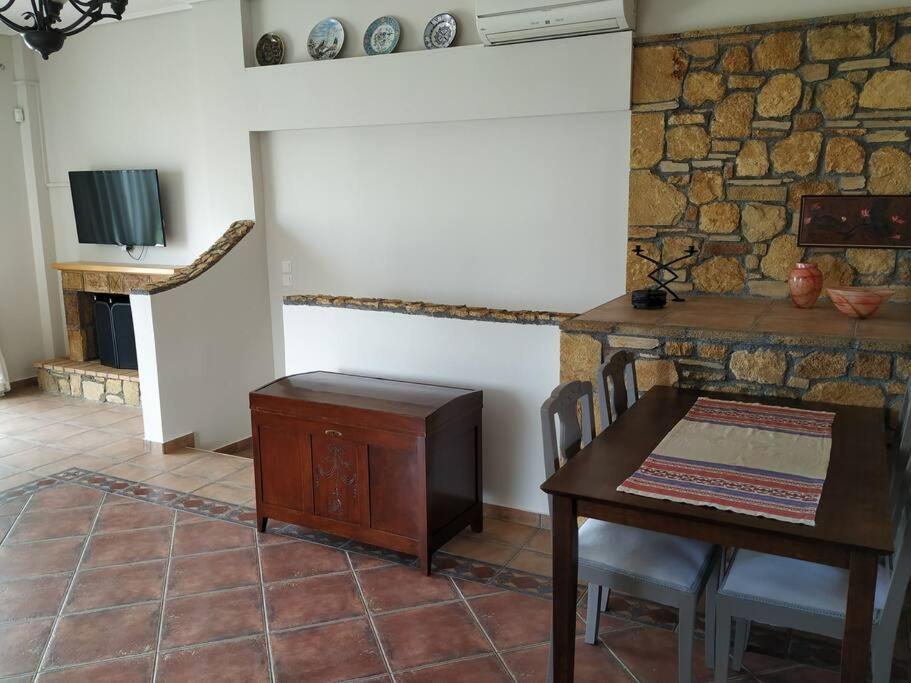 Villa In Overlooking The Ionian Sea *