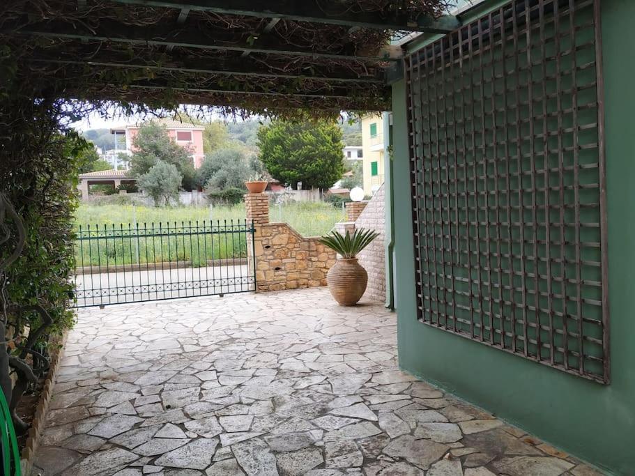In Overlooking The Ionian Sea Villa Skafidia