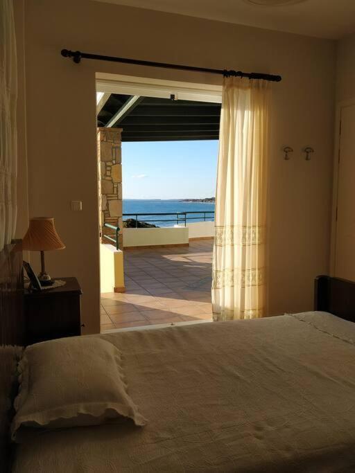 In Overlooking The Ionian Sea * Skafidia