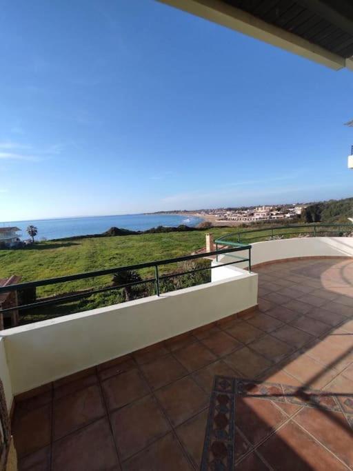 In Overlooking The Ionian Sea * Skafidia